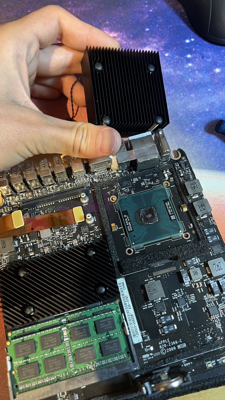 Foto 5 dell'intervento sul Mac mini